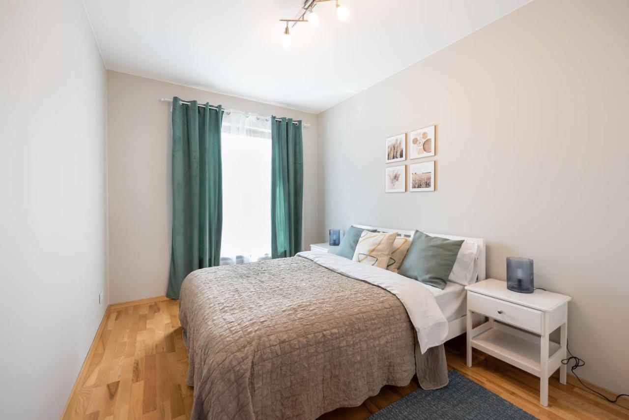 Wola Prime 2-Bedroom Apartment Варшава Экстерьер фото