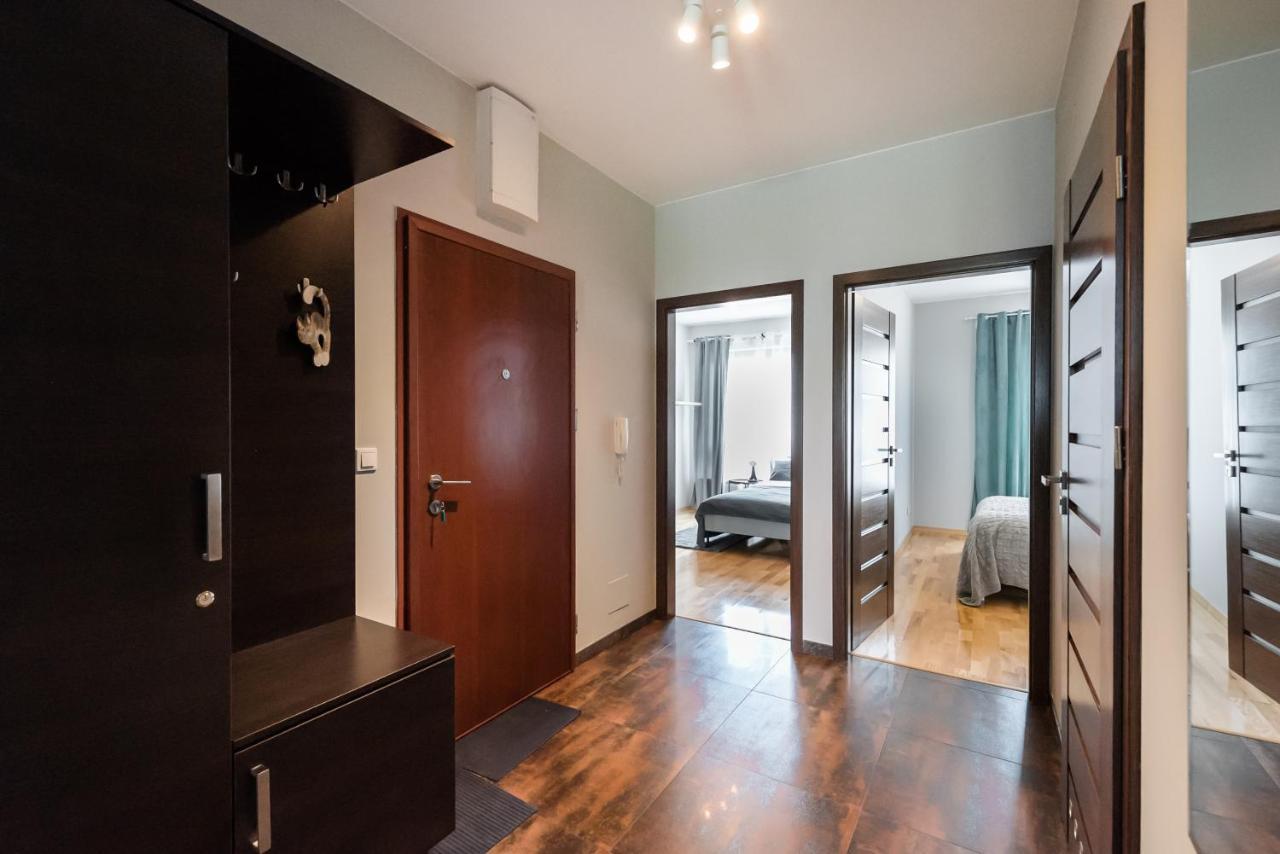 Wola Prime 2-Bedroom Apartment Варшава Экстерьер фото