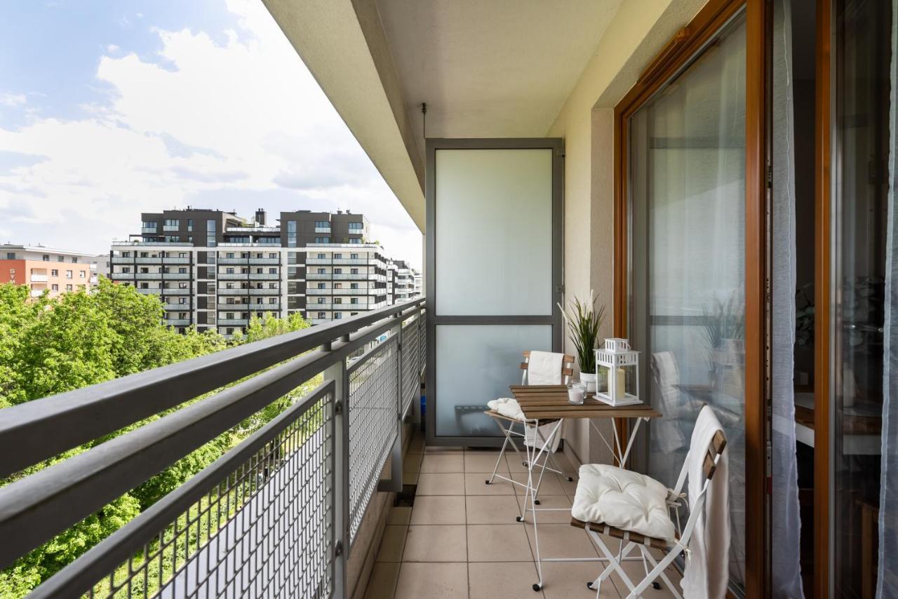 Wola Prime 2-Bedroom Apartment Варшава Экстерьер фото