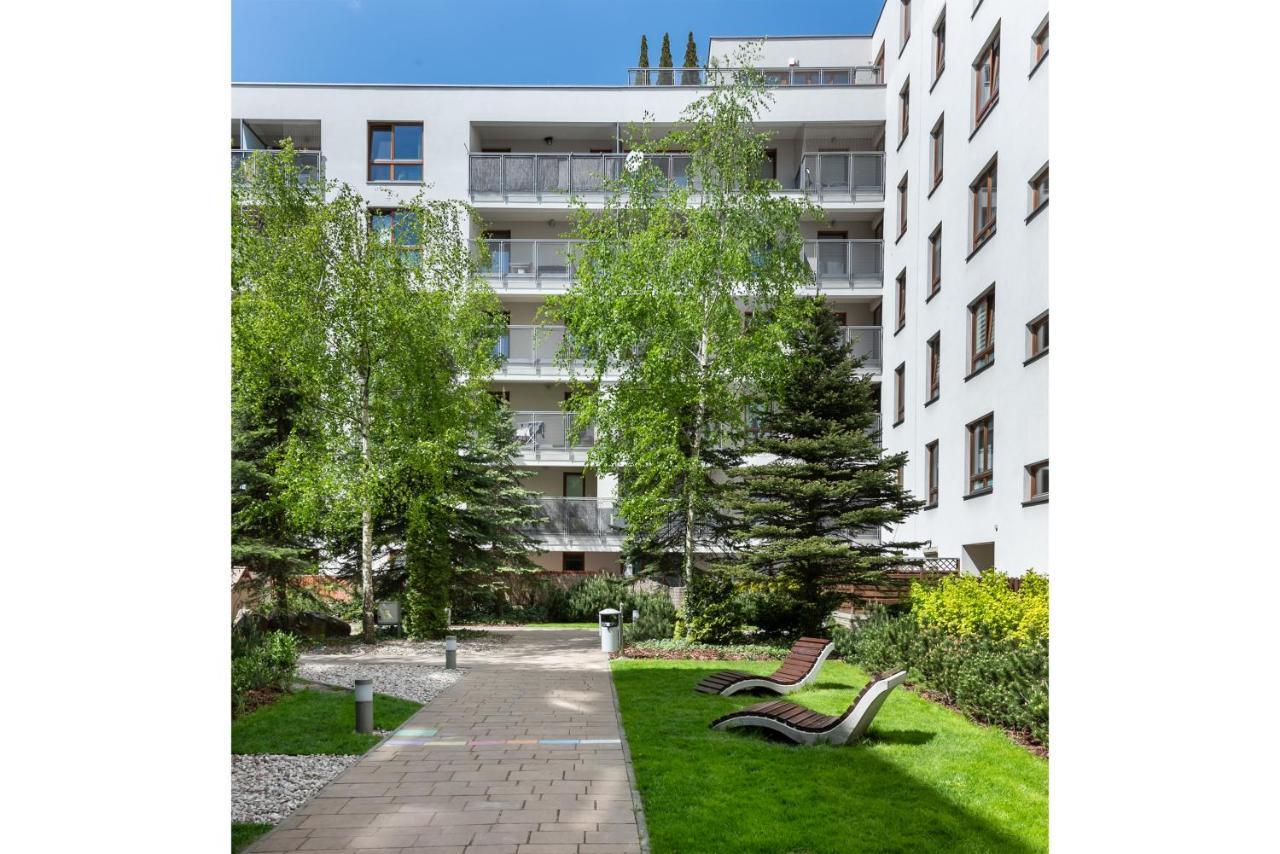 Wola Prime 2-Bedroom Apartment Варшава Экстерьер фото